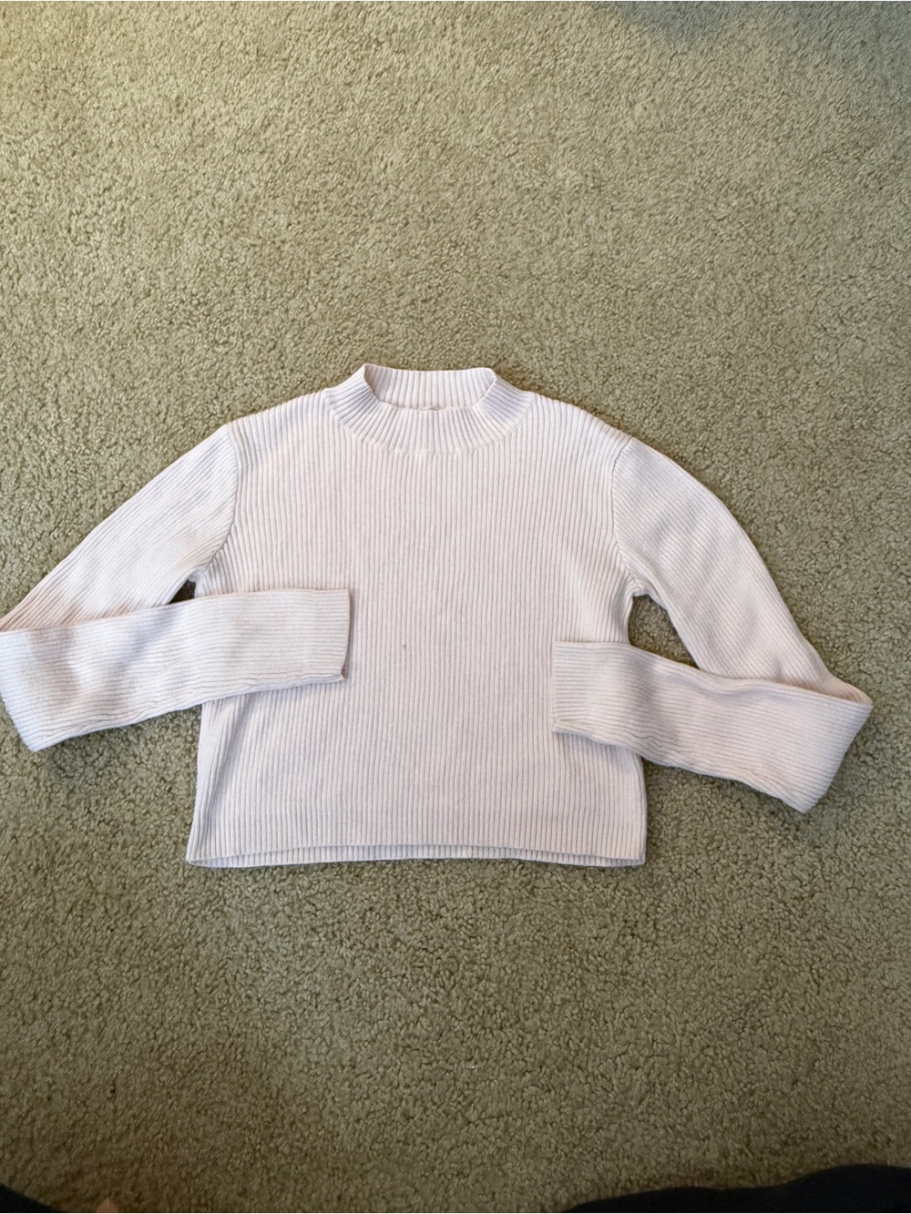 Brandy Melville Soft Light pink Ribbed Crew Sweater